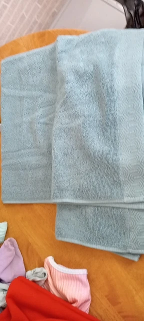 Luxurious 100% Cotton Bath Towel Set - Soft & Quick-Dry photo review