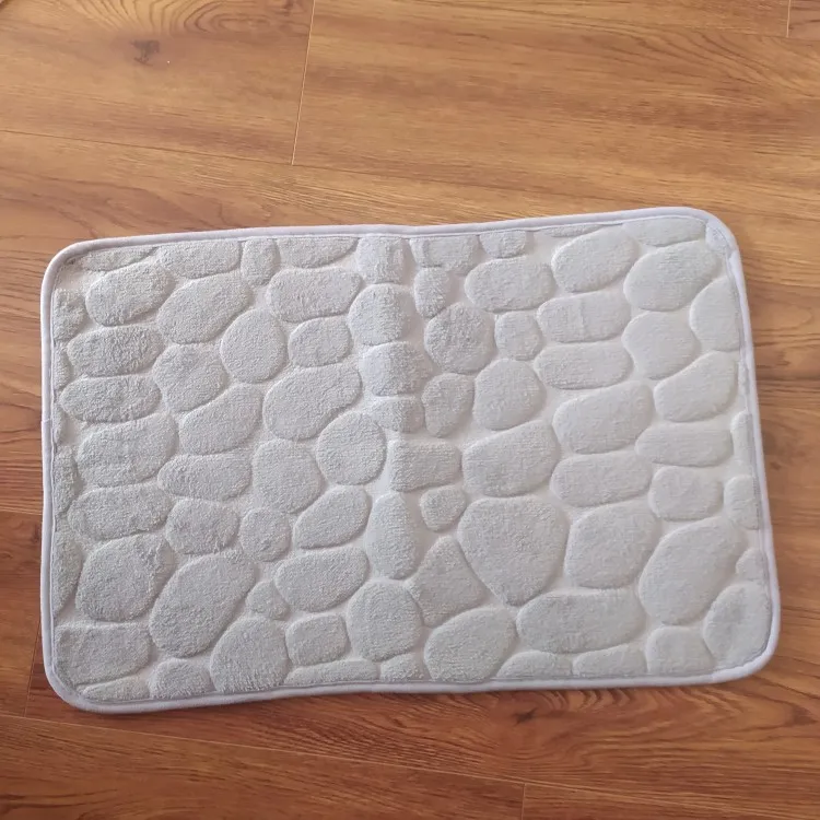 Luxurious Microfiber Pebble Mat for Stylish Home Comfort photo review