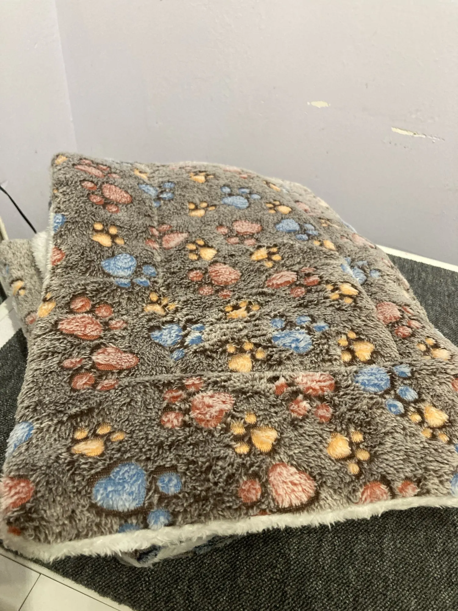 Cozy Flannel Pet Sleeping Mat for Dogs & Cats - 7 Colors Available photo review