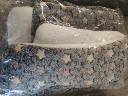 Cozy Flannel Pet Sleeping Mat for Dogs & Cats - 7 Colors Available photo review