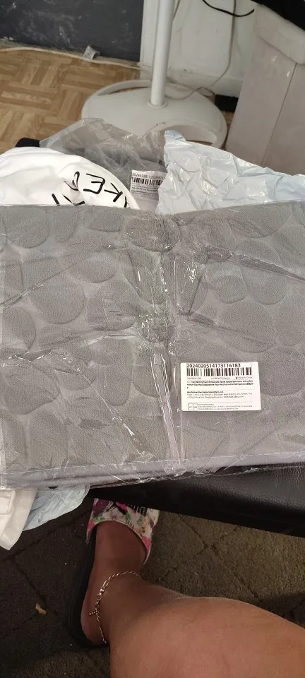 Luxurious Microfiber Pebble Mat for Stylish Home Comfort photo review