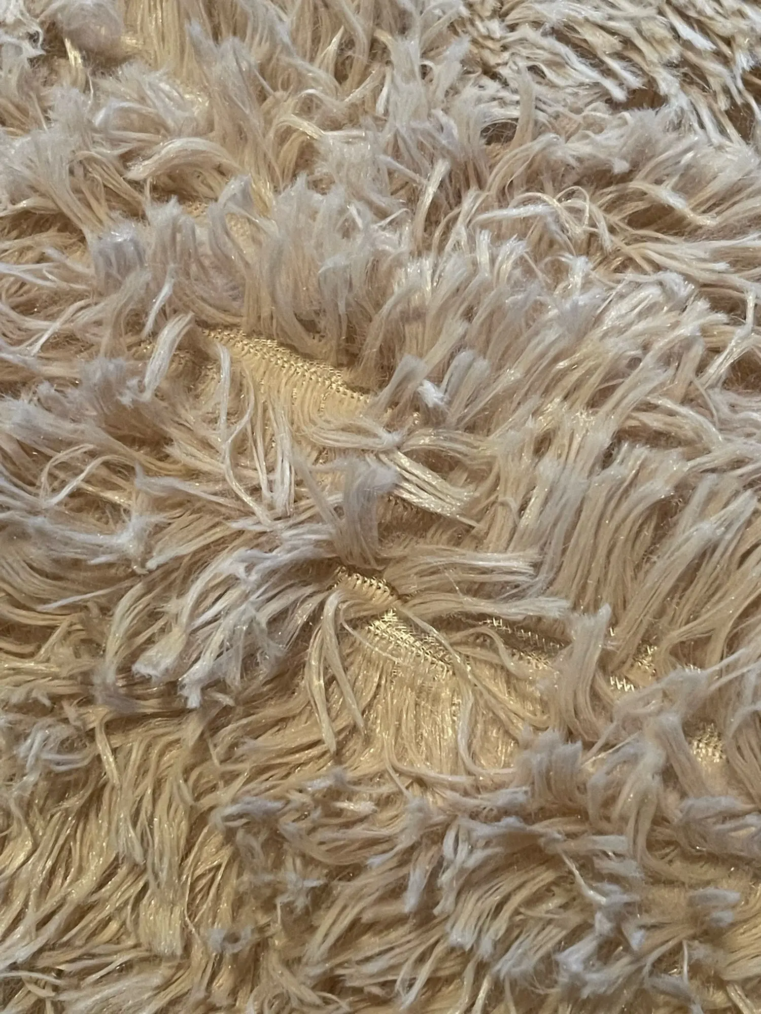 Chemical-Free Round Plush Rug: Easy Wash Nordic Style! photo review