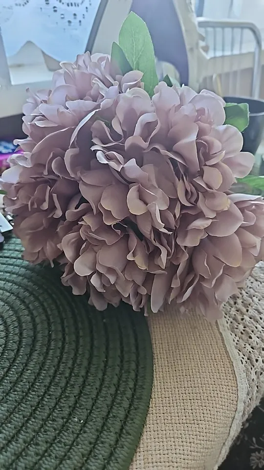 Elegant 5-Piece Hydrangea & Peony Bouquet for Home Decor photo review