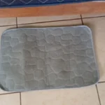 Luxurious Microfiber Pebble Mat for Stylish Home Comfort photo review