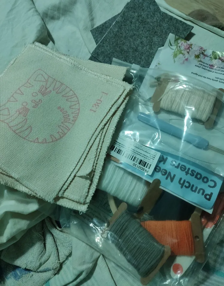 Beginner-Friendly Punch Needle Kit for DIY Coaster Crafts photo review