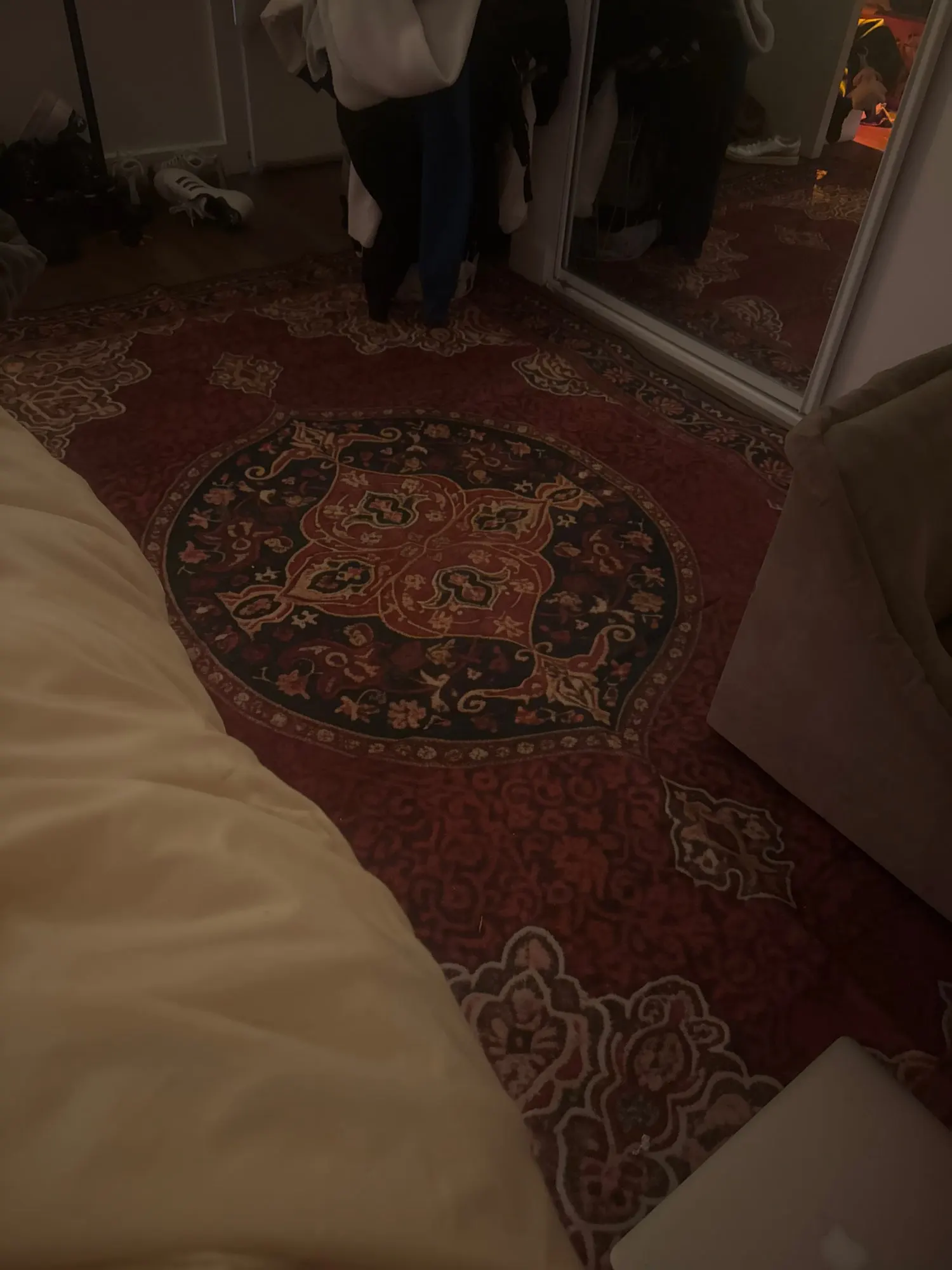 VIKAMA Bohemian crystal velvet Rugs, living room coffee table, sofa carpet, study, bedroom, waterproof and dirt resistant carpet photo review