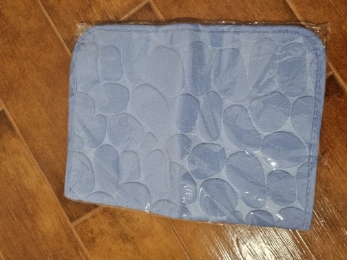 Luxurious Microfiber Pebble Mat for Stylish Home Comfort photo review