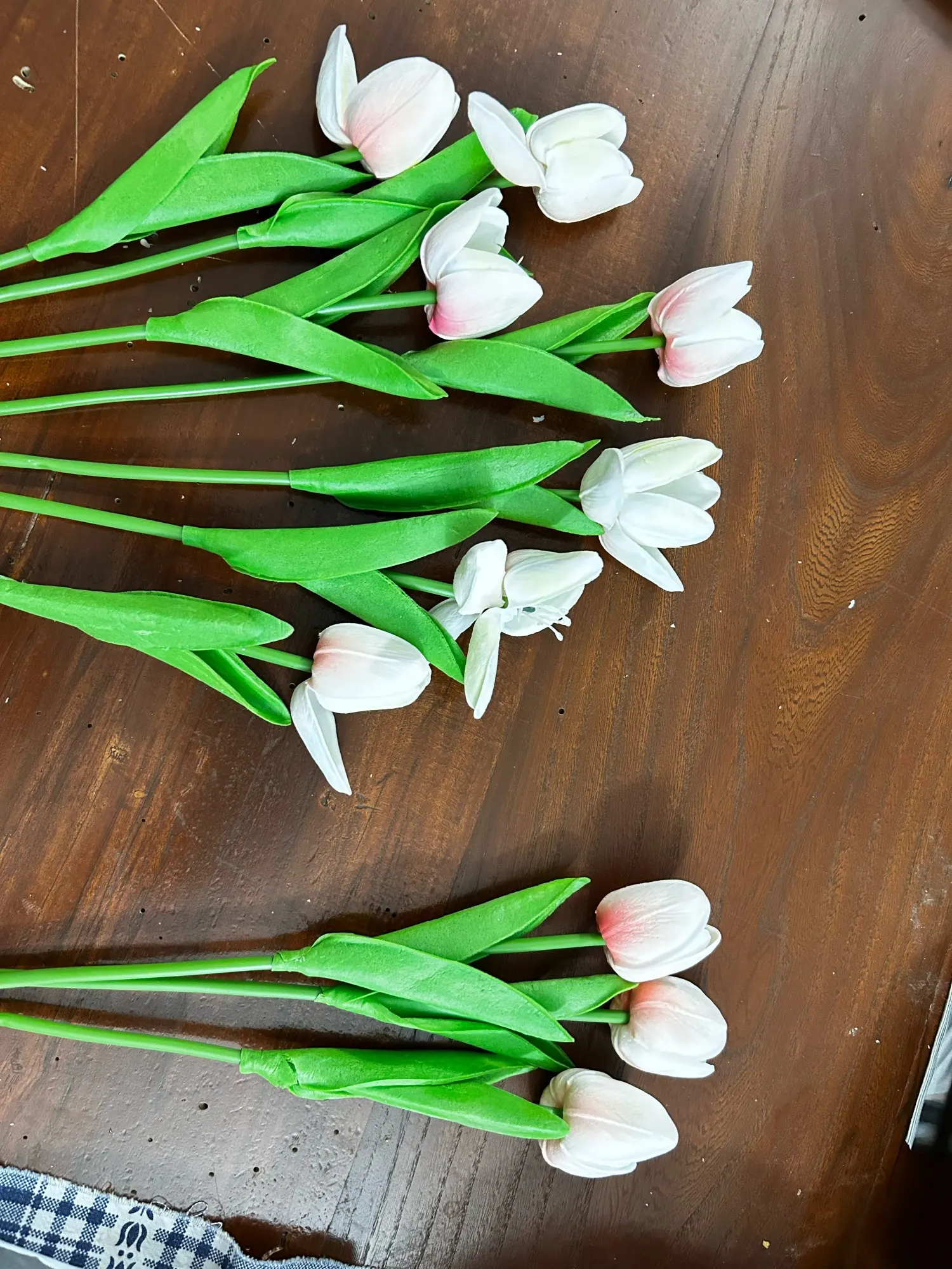 Real Touch Tulip Faux Flower Bouquets - 5 or 10 Pcs for Home Elegance photo review