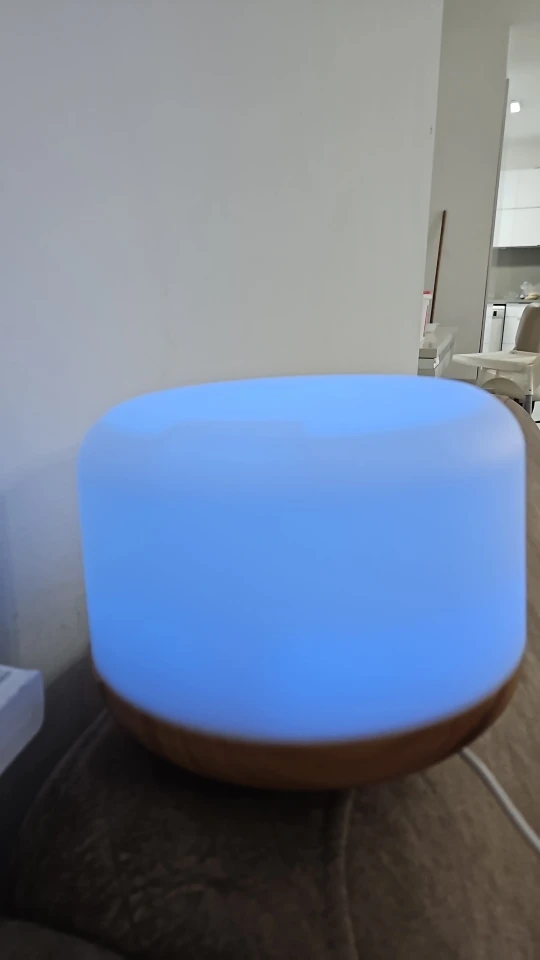 Wood Grain Aroma Diffuser: Soothing Mist & Night Lights photo review