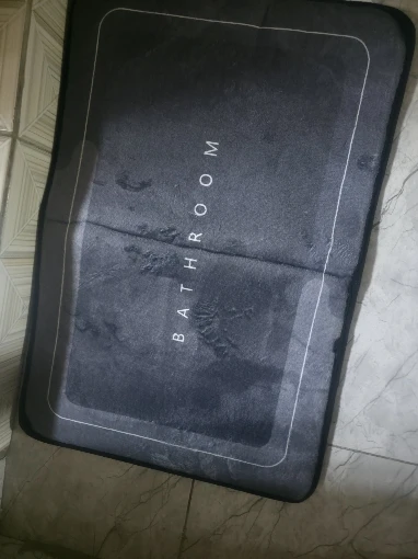 Quick-Dry Non-Slip Bath Mat for Ultimate Comfort & Safety photo review