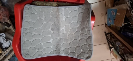 Luxurious Microfiber Pebble Mat for Stylish Home Comfort photo review