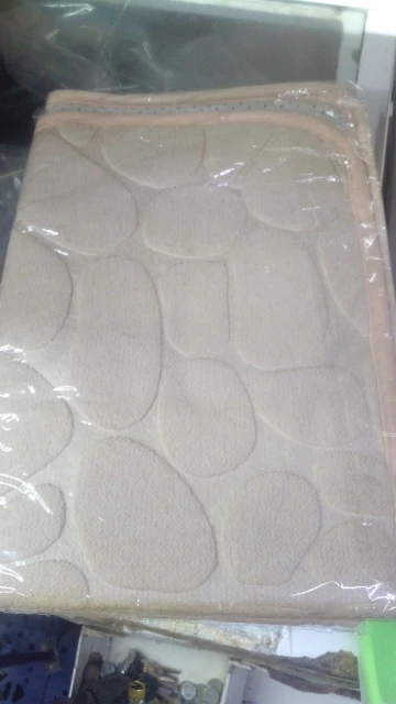 Luxurious Microfiber Pebble Mat for Stylish Home Comfort photo review