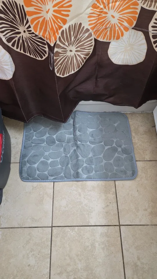 Luxurious Microfiber Pebble Mat for Stylish Home Comfort photo review