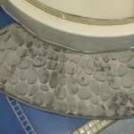 Plush Curved Bathroom Mat - Non-Slip & Absorbent Comfort photo review
