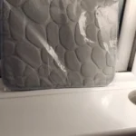 Luxurious Microfiber Pebble Mat for Stylish Home Comfort photo review