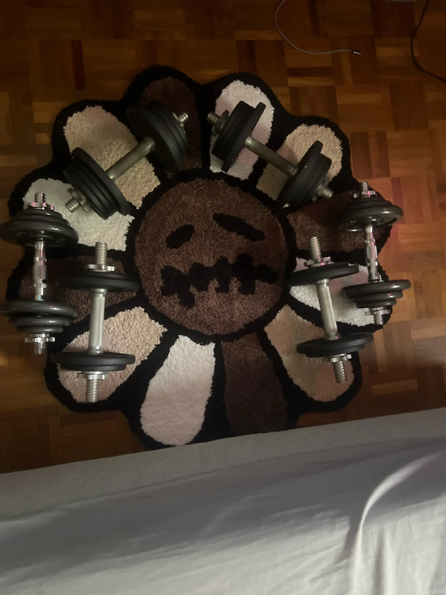 Vibrant Flower Rug - Non-Slip, Eco-Friendly Home Decor photo review