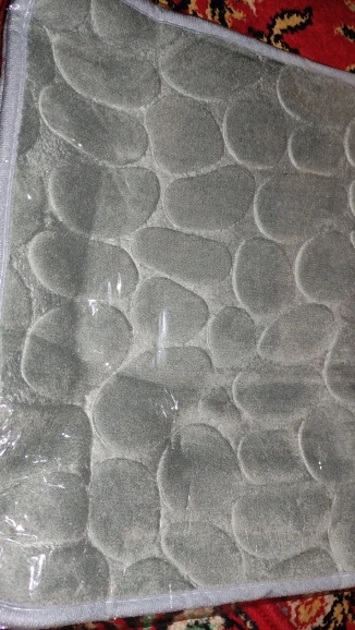 Luxurious Microfiber Pebble Mat for Stylish Home Comfort photo review
