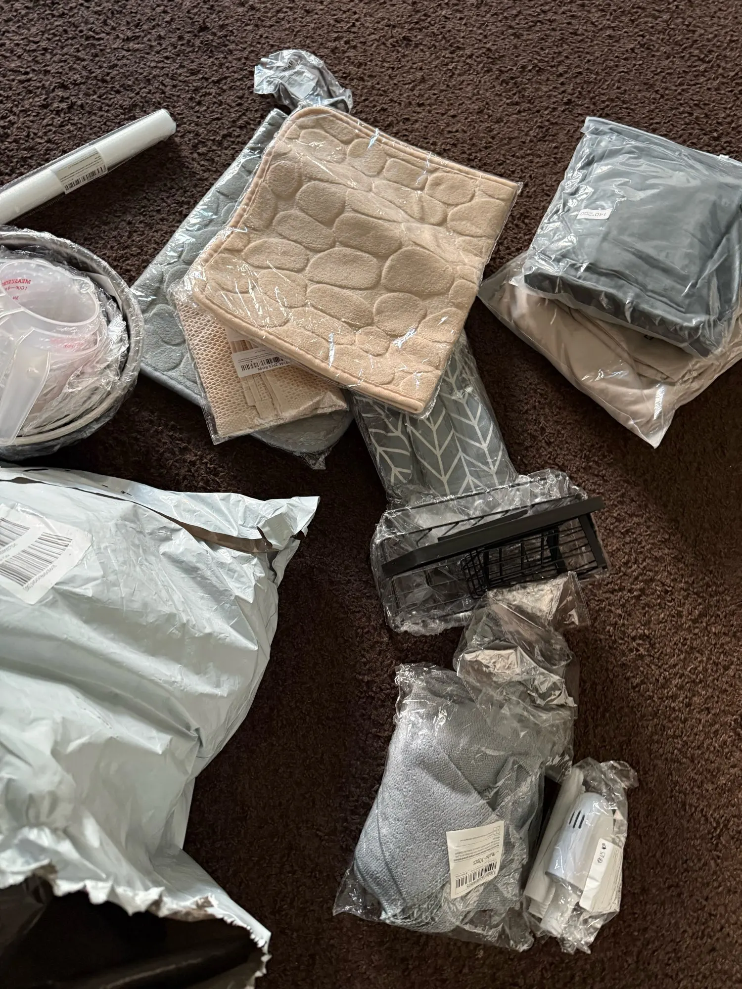 Luxurious Microfiber Pebble Mat for Stylish Home Comfort photo review