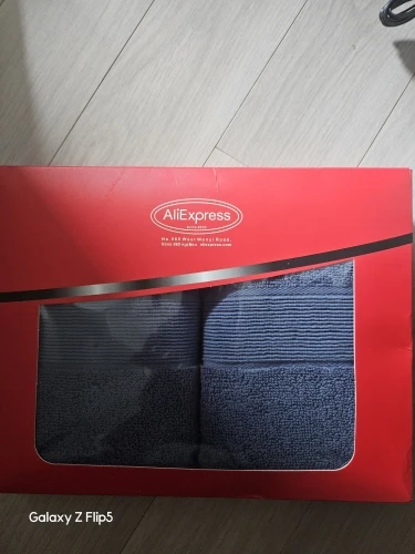 Ultra-Soft Cotton Face Towels - Quick-Dry & Non-Shedding Duo photo review