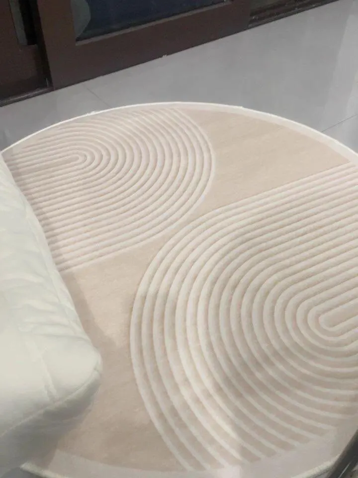 Indulge in Plush Comfort! Modern Round Striped Living Room Rug photo review