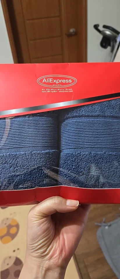 Ultra-Soft Cotton Face Towels - Quick-Dry & Non-Shedding Duo photo review