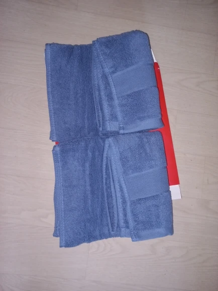 Ultra-Soft Cotton Face Towels - Quick-Dry & Non-Shedding Duo photo review