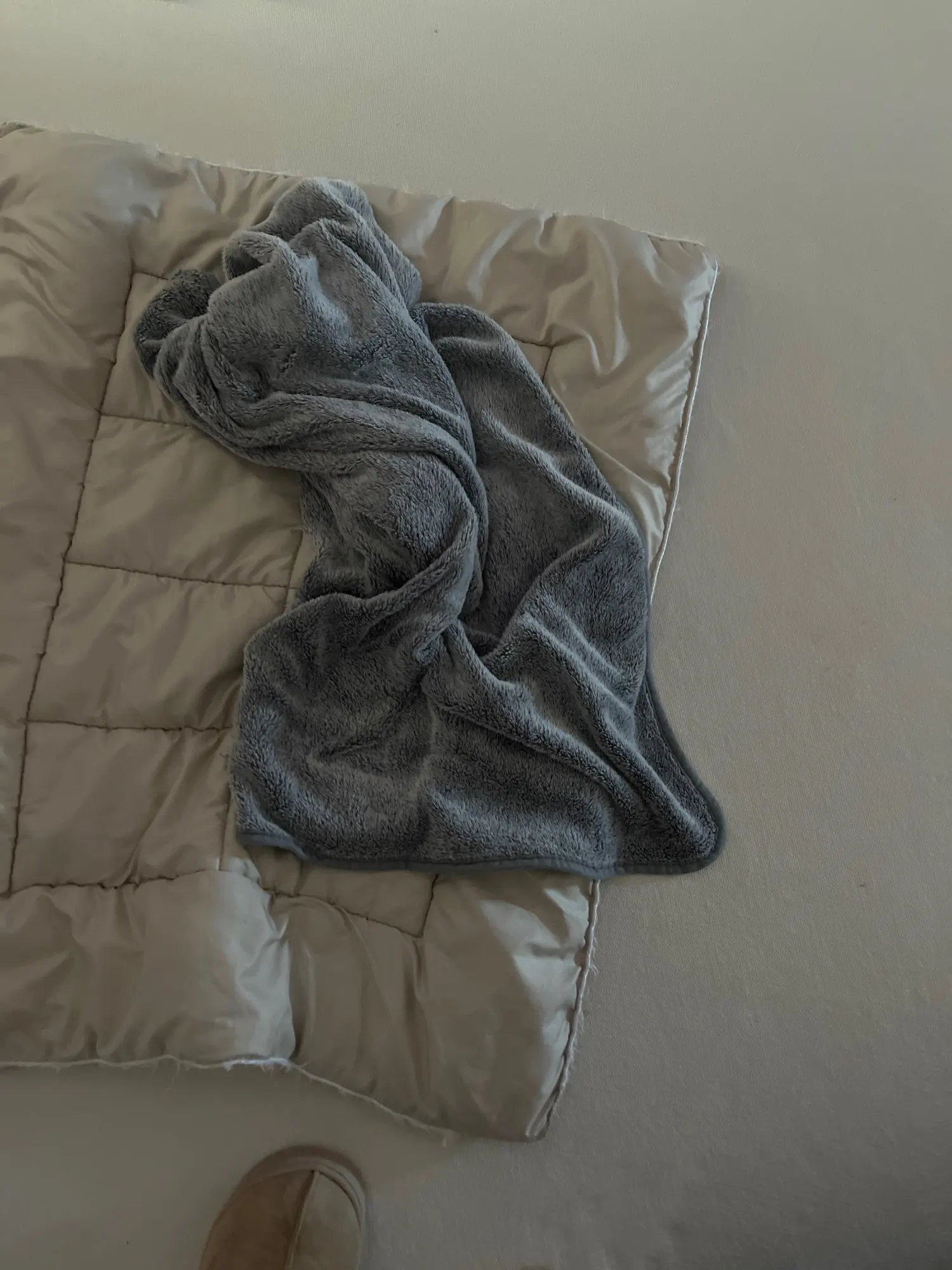 Cozy Flannel Pet Sleeping Mat for Dogs & Cats - 7 Colors Available photo review