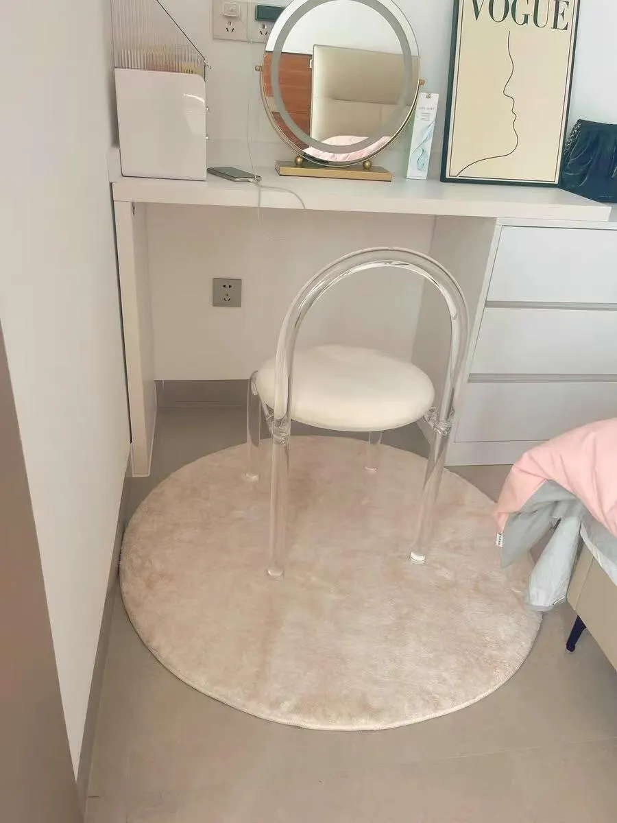 Cream Geometric Round Rug: Soft, Non-Slip, Easy Wash! photo review