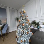 Flocking Folding Christmas Tree - Realistic Winter Decor photo review