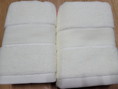 Ultra-Soft Cotton Face Towels - Quick-Dry & Non-Shedding Duo photo review