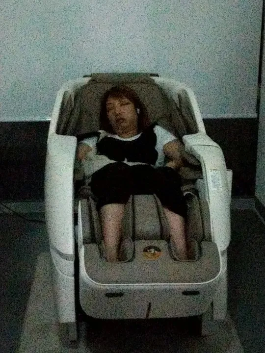 Charming Light Blue Plaid Pillow Cover for Cozy Home Decor photo review