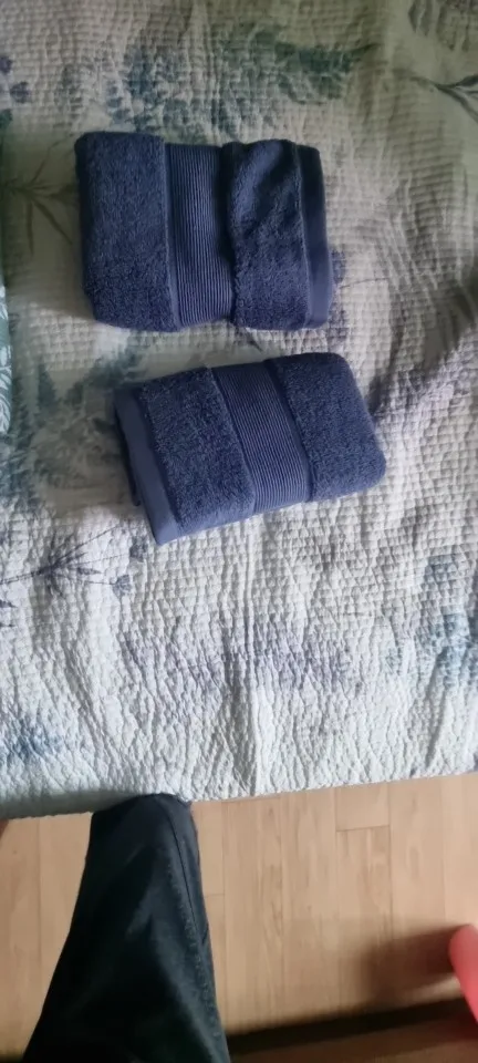 Ultra-Soft Cotton Face Towels - Quick-Dry & Non-Shedding Duo photo review