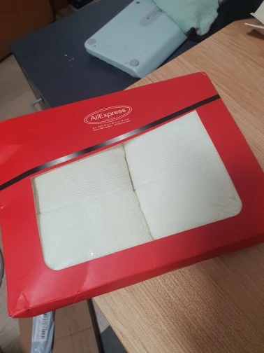 Ultra-Soft Cotton Face Towels - Quick-Dry & Non-Shedding Duo photo review