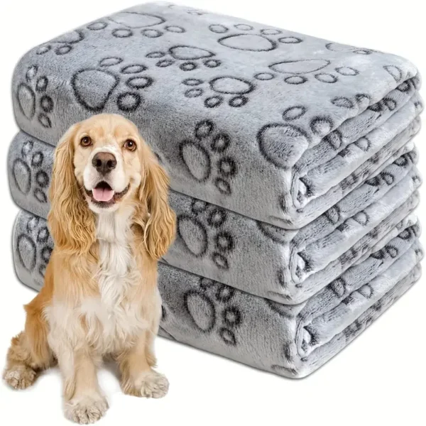 Luxurious Flannel Dog Blanket – Soft, Cozy & Washable!