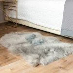 Luxurious Anti-Slip Faux Fur Area Rug - 2 x3 ft Comfort - Image 3