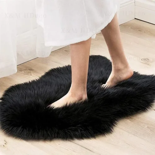Luxurious Faux Sheepskin Rug - Cozy, Anti-Slip Comfort